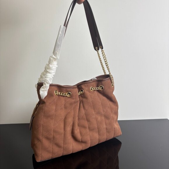 Coach Signature Canvas Tote Bag | CCZ80 - Picture 4 of 9